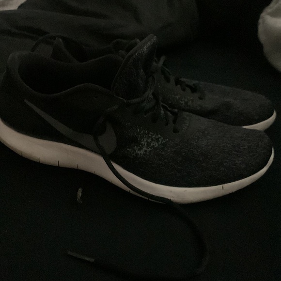 Nike Mens 9 Running shoes - Picture 2 of 3